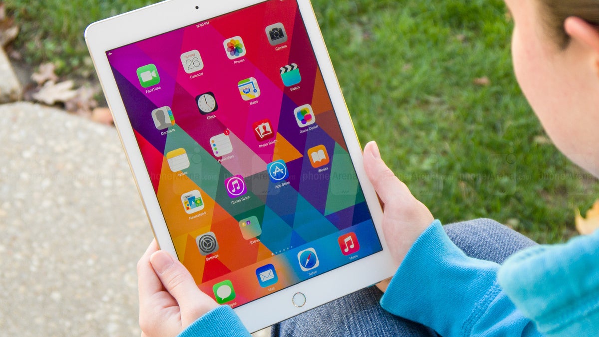 Get an iPad Air 2 64 GB + LTE for the price of an iPad 9.7 32 GB